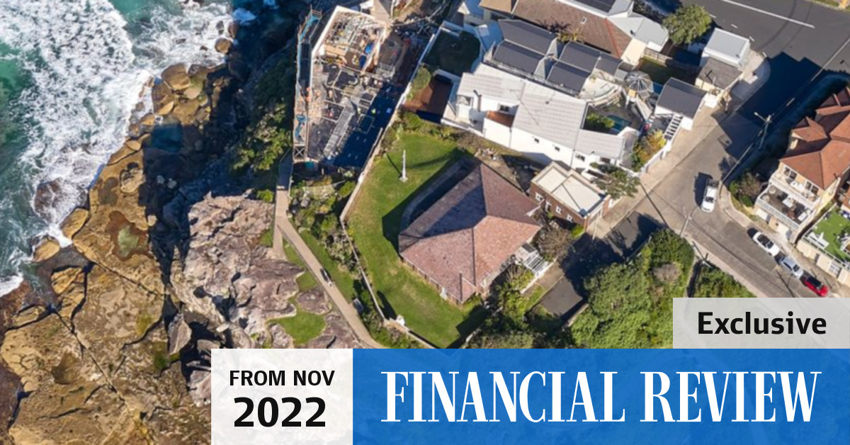 Sydney luxury property Iconic Tamarama beachside house Lang Syne